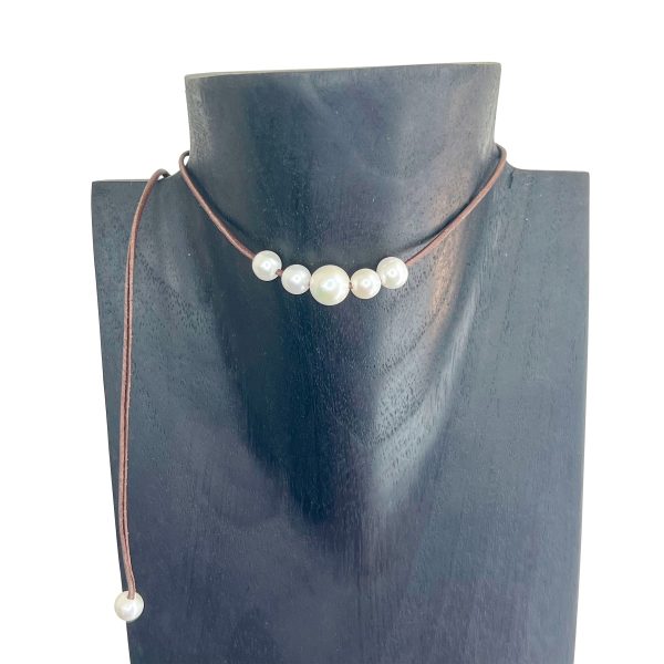 Collier Manille